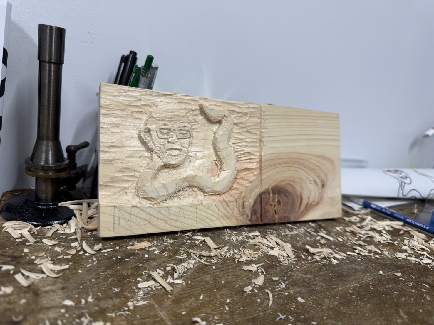 野間トードの彫刻